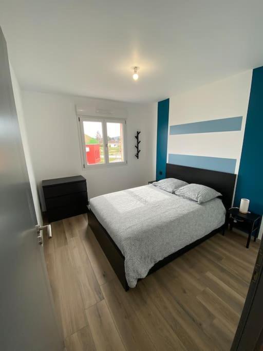 Appartement Climatise Charmes  Exteriér fotografie